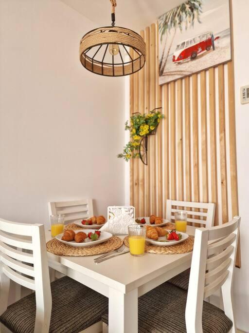Acogedor Piso Con Terraza Y Parking! Apartment เบนัลมาเดนา ภายนอก รูปภาพ
