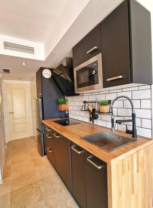 Acogedor Piso Con Terraza Y Parking! Apartment เบนัลมาเดนา ภายนอก รูปภาพ